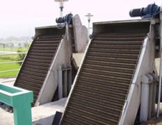 <b>回转式机械格栅</b>